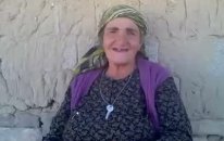 Yanık Sesli Müthiş Teyze