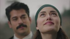 Fahriye Evcen - Benim Gönlüm Sende
