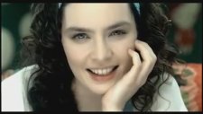 Nil Karaibrahimgil - Bu Mudur
