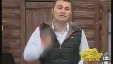Hakan Şükür'ün Yorumu Sosyal Medyayı Salladı