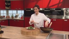Vestel - 24 Kitchen Katalan Usulü Ispanak Salatası Tarifi
