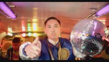 Far East Movement Feat Justin Bieber - Live My Life (Party Rock Remix)