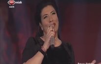 Işın Karaca - Aslan Gibi (Canlı Performans)