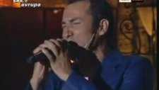 Ferhat Göçer - Yıkılmışım Ben