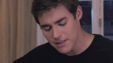 Violetta: León Canta ¨podemos¨ (Ep 73 Temp 2)