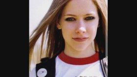 Avril Lavigne - Fall To Pieces Avril Lavigne - Fall To Pieces