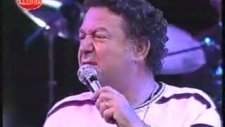 Kayahan - Bir Yemin Ettim Ki Dönemem (Canlı Performans)