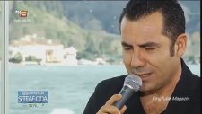 Ferhat Göçer - Güller Ve Dudaklar (Canlı Performans)