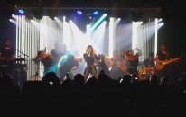 Gülşen - Bi An Gel(Garajistanbul)