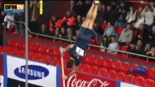 Sırıkla Atlama Rekoru : 6.16 Metre