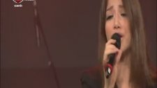 Şebnem Keskin - Delikanlım (Canlı Performans)