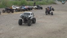 4x4 RC Arabalarının Halat Çekme Yarışı