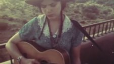 SOKO - I've Been Alone Too Long