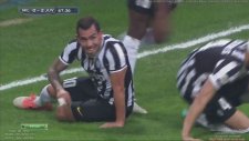 Carlos Tevez'den Olağan Üstü Gol!