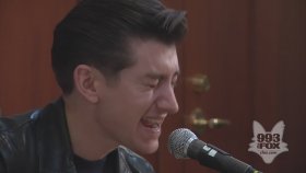Arctic Monkeys - Do I Wanna Know? (Akustik Performans)