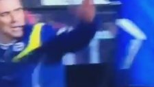 Ersun Yanal'ın Soyunma Odasına Gidişi