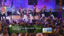 Katy Perry - Walking On Air (Lakewood High School) Gma 10-25-13