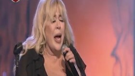 Zerrin Özer - Fikrimin İnce Gülü Zerrin Özer - Fikrimin İnce Gülü