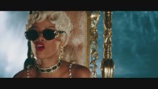 Rihanna - Pour It Up (Explicit)