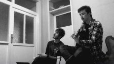 Kırmızı Oda - Sar Beni Başkasına Yasakla