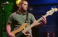 Arctic Monkeys - I Bet You Look Good On The Dance Floor