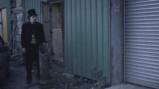 Arctic Monkeys - When The Sun Goes Down