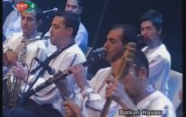 Ben Bir Göçmen Kızı Gördüm Tuna Boyunda