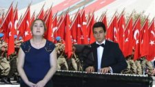 Türkülerin Hikaye Dizisi Yemen Türküsü Sunan: Ergül Burası Muş'tur Yolu Yokuştur Piyano Tuşları Tuşu
