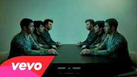Jonas Brothers - Neon Jonas Brothers - Neon