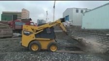 Gehl SL 6640 Mini Yükleyici - Palet Çatalı - Forklift Çatalı