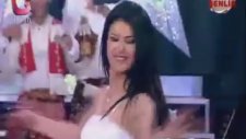 Ankaralı Ayşe Dinçer - Arama Beni Ağlatma Beni