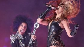 Beyonce - Superbowl Halftime Show Beyonce - Superbowl Halftime Show