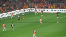 Sneijder'in Fenerbahçe'ye Attığı Gol (Tribün Çekimi)