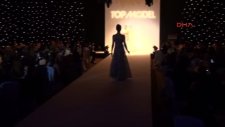 Dünya Top Model Yarışmasında Mehter Marşı İle Yürüdüler