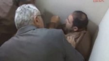Kılıçdaroğlu'na Yumruklu Saldırı Anı Ve Şahıs