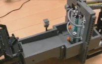 Mühendise Lego İle Oyna Demişler, O Da...