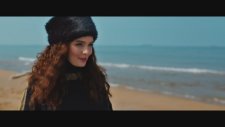 Nil Karaibrahimgil - Kanatlarım Var Ruhumda