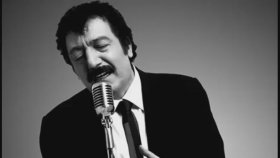 Müslüm Gürses - Yaşanacak Gibi Değil (1994)