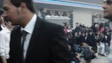 Arsız Bela - Yüreğimin Başı Yangın Yeridir Erzincan Konseri
