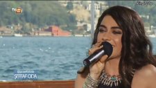 Melza Burcu İnce - Ah Şu Beyoğlu (Canlı Performans)