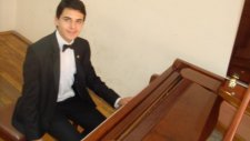 Yastıgı Kuş Tüyünden Solo Piyanist Nota Akor Eşlik Aldı Siirt Yöresi Güney Doğu Anadolu Türküsü Nota