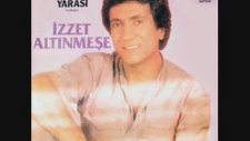 İzzet Altınmeşe - Düğmeli