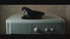 Adikos Kosmos (2011) Fragman
