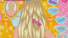 Barbie Çarpıcı Saçlar ve Makyaj Oyunu - Barbibebekoyunu.com 'da