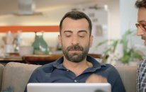 Hepsiburada.com | Ayağıma Gelsin – Emre Karayel