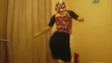 Müthiş Salça Dansı Kalça Değil