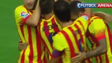 Neymar ilk resmi golünü attı!