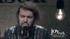 Halil Sezai - Üşüyorsam (Akustik)