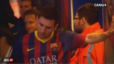 Messi'nin Garip Halleri!
