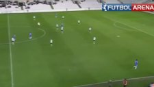 Paralarını alamayan futbolcular sahada hareket etmedi